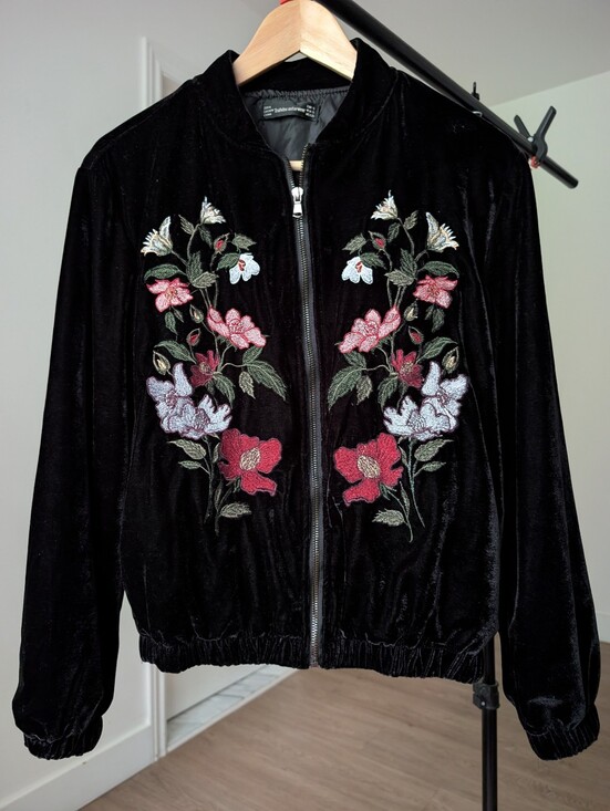 Zara Jackets & Blazers - Floral Embroidered Velvet Bomber Jacket - Black
